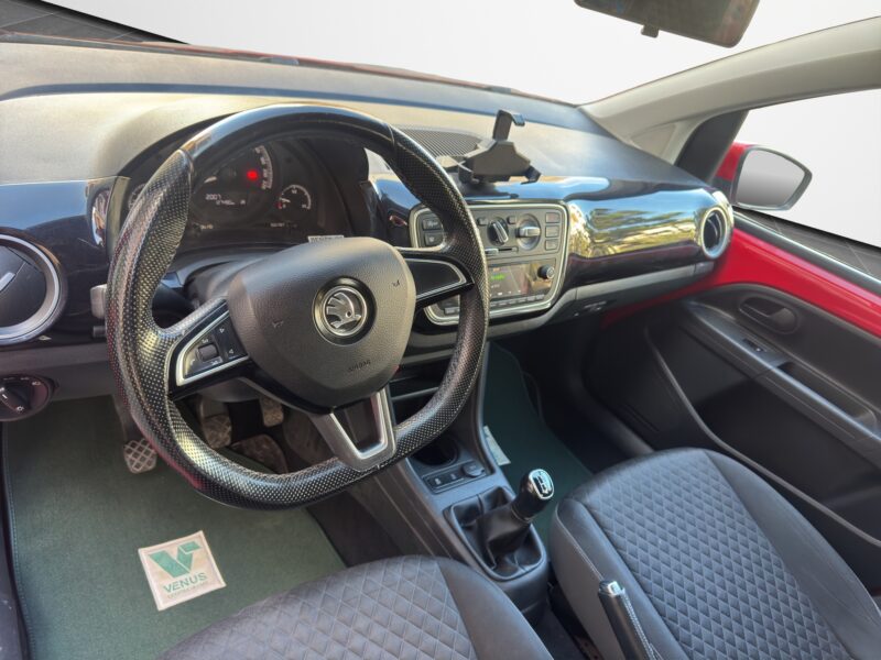 Skoda Citigo Red MPI 1.0 2018 - 12